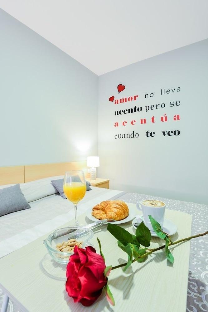 Hotel Vinas 17 Teruel Exterior photo