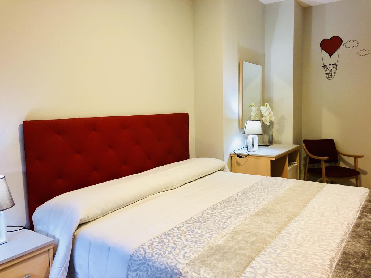 Hotel Vinas 17 Teruel Exterior photo